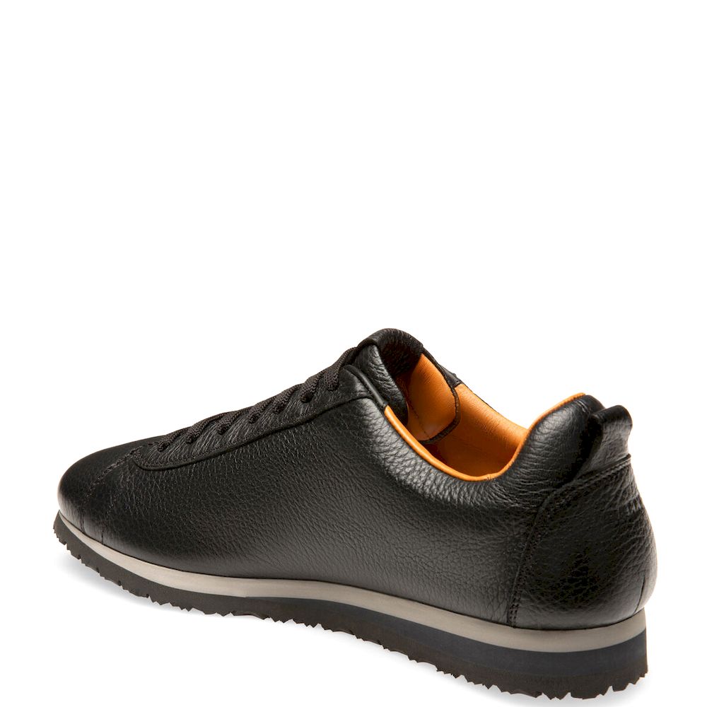 Кожаные кроссовки
