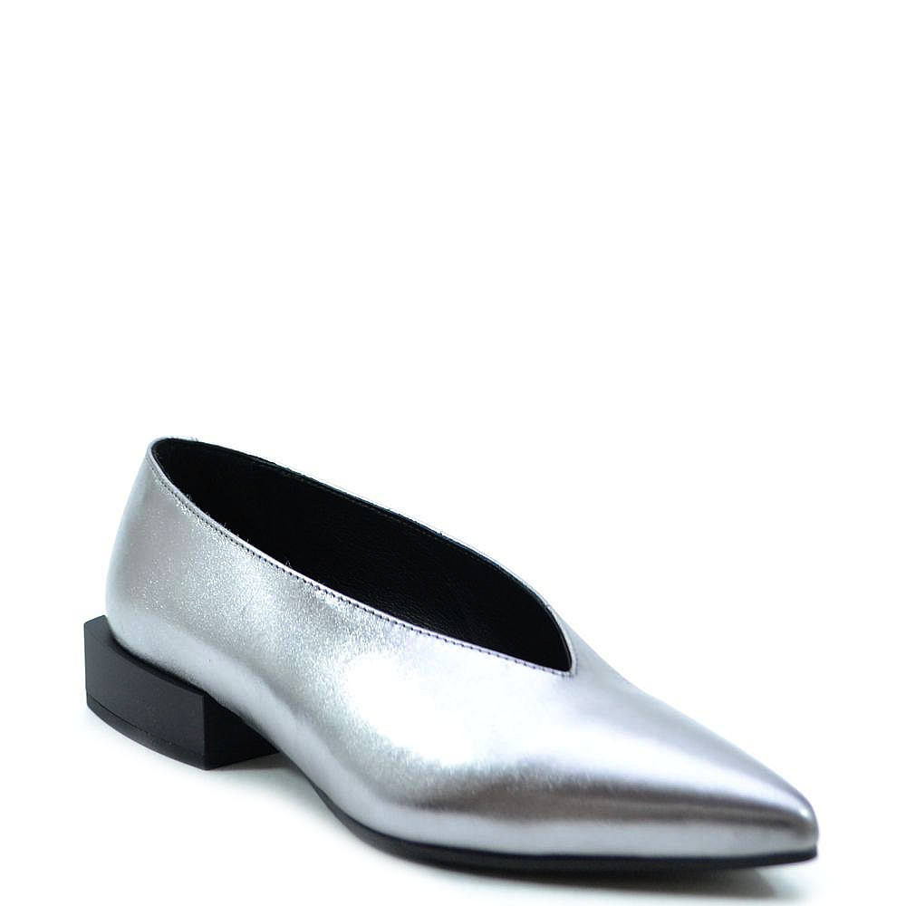 Кожаные балетки